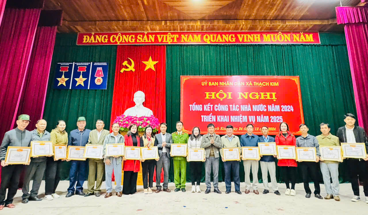 XÃ THẠCH KIM TỔ CHỨC HỘI NGHỊ TỔNG KẾT CÔNG TÁC NHÀ NƯỚC NĂM 2024, TRIỂN KHAI NHIỆM VỤ NĂM 2025